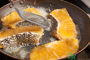 吃銀鱈魚(yú)有什么好處?銀鱈魚(yú)的營(yíng)養(yǎng)價(jià)值及功效 吃銀鱈魚(yú)有什么好處?銀鱈魚(yú)的營(yíng)養(yǎng)價(jià)值及功效