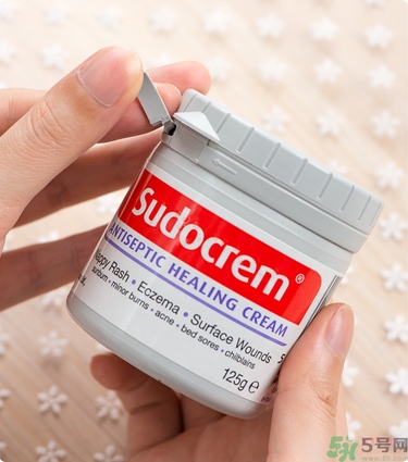 Sudocrem屁屁霜怎么用？sudocrem屁屁霜初生寶寶能用嗎？