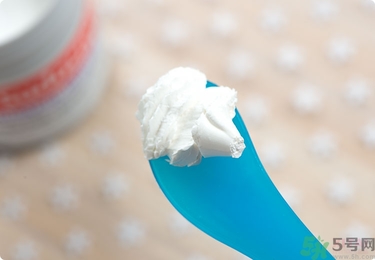 Sudocrem屁屁霜怎么用？sudocrem屁屁霜初生寶寶能用嗎？