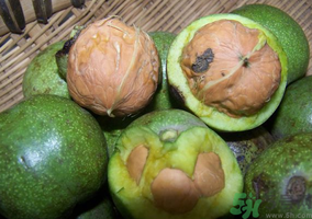 新鮮核桃上火嗎？吃新鮮核桃會(huì)上火嗎？