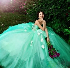 結(jié)婚可以穿綠色衣服嗎？結(jié)婚為什么穿綠鞋子？