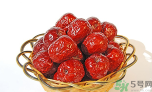 鮮棗和干棗哪個補(bǔ)血好？鮮棗和干棗的區(qū)別