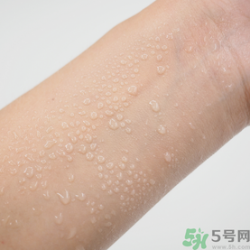 露娜luna氣墊粉底好不好用？luna氣墊bb好用嗎？