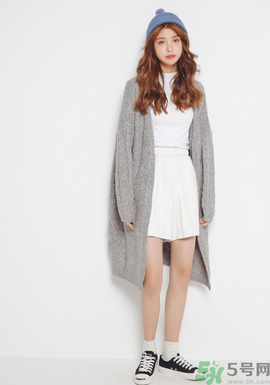 針織衫什么顏色好看？針織開(kāi)衫什么顏色百搭？