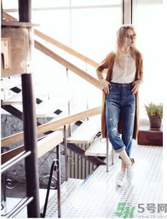 針織衫什么顏色好看？針織開(kāi)衫什么顏色百搭？