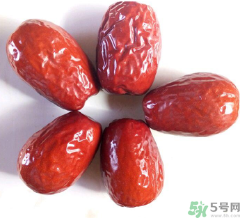 新鮮紅棗怎么曬干？鮮棗怎么做成棗干？