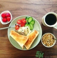 上班族早餐適合吃什么?上班族早餐怎么快捷？