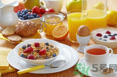 早餐怎么吃才健康？上班族早餐吃什么好？