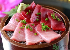 吃蟹黃過敏怎么辦？吃螃蟹過敏了如何處理？