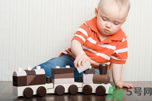 玩具對孩子有哪些益處？玩具對孩子的意義