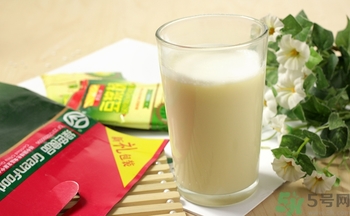 豆?jié){粉有營養(yǎng)嗎？豆?jié){粉結(jié)塊還能喝嗎？