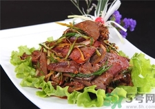 豬心的營養(yǎng)價(jià)值 豬心的功效與作用 豬心的營養(yǎng)價(jià)值 豬心的功效與作用