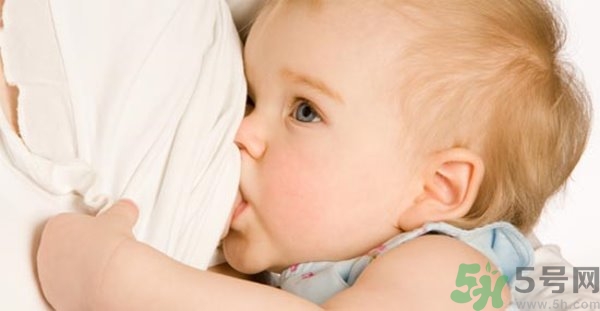 母乳喂養(yǎng)多久喂一次？母乳喂養(yǎng)注意事項(xiàng)