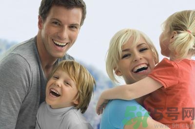 父母性格會(huì)遺傳嗎？父母性格對(duì)孩子的影響