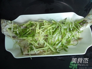 鱸魚蒸多長時(shí)間？鱸魚怎么蒸？