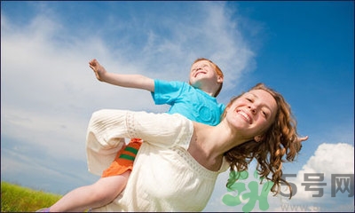 父親對(duì)孩子的影響有多大？父親對(duì)孩子的陪伴重要嗎？