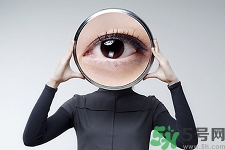 眼睛干澀發(fā)癢怎么回事？眼睛干澀發(fā)癢怎么辦？