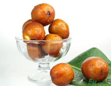 牛奶和鮮棗能一起吃嗎？鮮棗能和牛奶一起吃嗎？