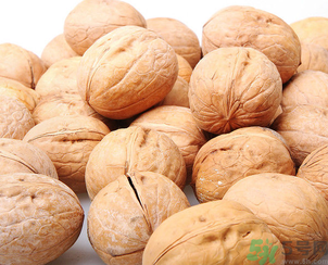 干核桃可以保存多久？干核桃能放多久？