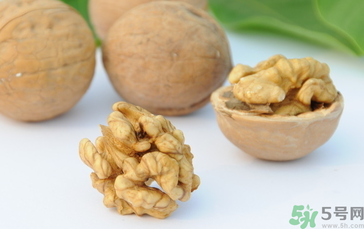 核桃放久了還能吃嗎？核桃放時間長了還能吃嗎？