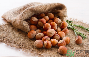 板栗發(fā)霉了還能吃嗎？煮熟的板栗發(fā)霉了還能吃嗎？