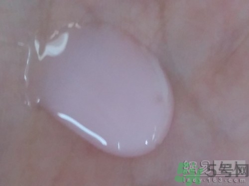 淳萃水舞櫻花洗發(fā)水好用嗎？淳萃水舞櫻花洗發(fā)水多少錢(qián)？