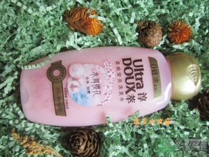 淳萃水舞櫻花洗發(fā)水好用嗎？淳萃水舞櫻花洗發(fā)水多少錢(qián)？