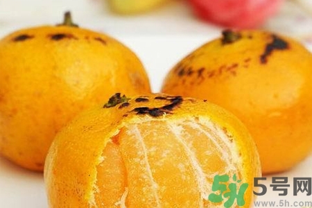 橘子可以烤著吃嗎？橘子烤著吃有什么好處？