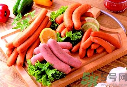 孕婦吃火腿腸好嗎？孕婦吃火腿腸對胎兒有影響嗎？