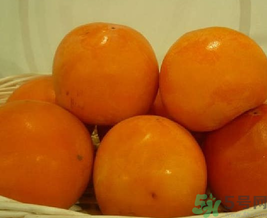 脆柿子不能跟什么一起吃？甜柿子不能跟什么一起吃？