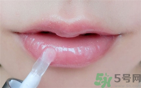 唇膜可以淡化唇色嗎?唇膜有什么作用? 唇膜可以淡化唇色嗎?唇膜有什么作用?