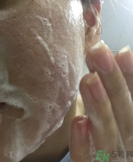 一葉子酪梨水乳多少錢?一葉子酪梨水乳專柜價格 一葉子酪梨水乳多少錢?一葉子酪梨水乳專柜價格