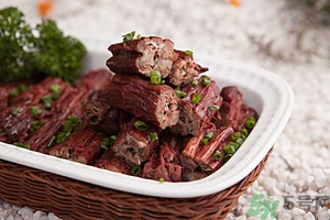 吃辣鴨脖太辣怎么辦？鴨脖子太辣怎么辦？