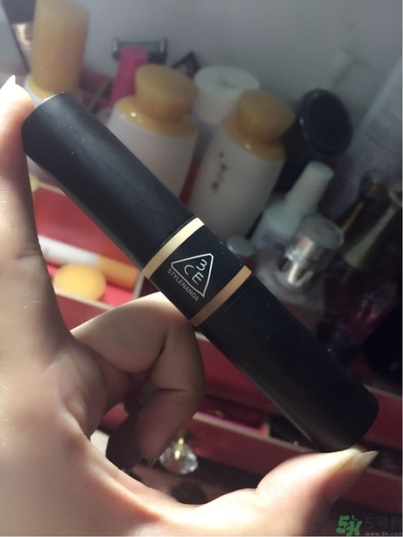 3ce高光棒正品多少錢(qián)?韓國(guó)3ce高光棒專(zhuān)柜價(jià)格