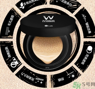 w.lab雪花氣墊黑色款怎么樣？w.lab雪花氣墊黑色和白色區(qū)別？