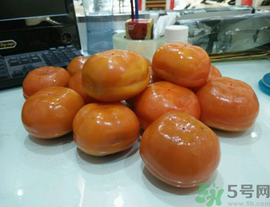 硬柿子和軟柿子的區(qū)別？硬柿子怎么變軟？