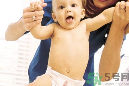 小孩尿黃是怎么回事？小孩尿黃怎么辦？