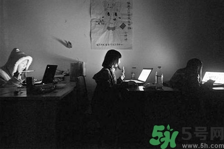 熬夜對青少年有什么影響？熬夜對青少年的危害是什么？