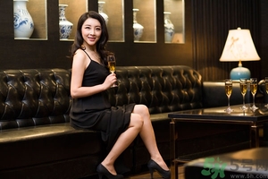 葡萄酒每天喝多少最合適？葡萄酒一天喝多少最好？