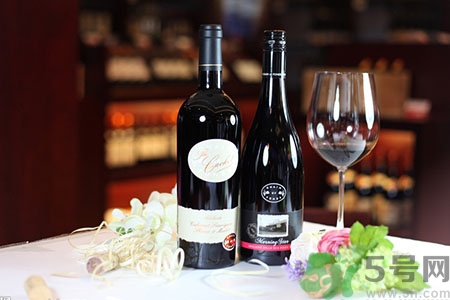 葡萄酒過期還能喝嗎？葡萄酒過期喝了好嗎？