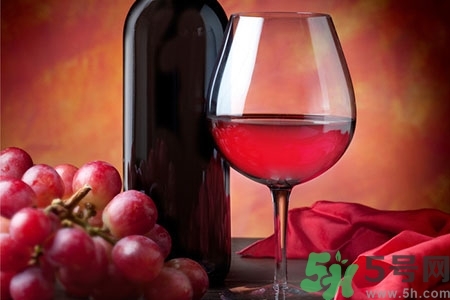 葡萄酒什么時候喝最好？一天什么時間喝葡萄酒最好？