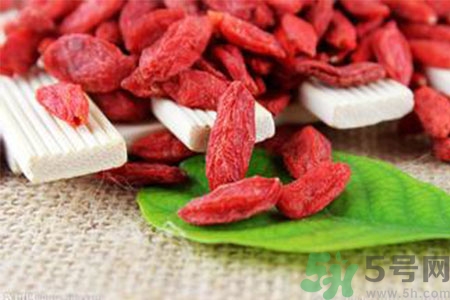 高血壓能吃枸杞嗎？什么人不適合吃枸杞？