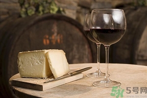 葡萄酒什么時(shí)候過濾？自制葡萄酒多久可以過濾？