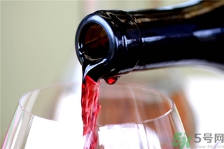 葡萄酒什么時(shí)候過濾？自制葡萄酒多久可以過濾？