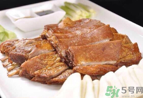 秋天可以吃羊肉嗎？秋天適合吃羊肉嗎？