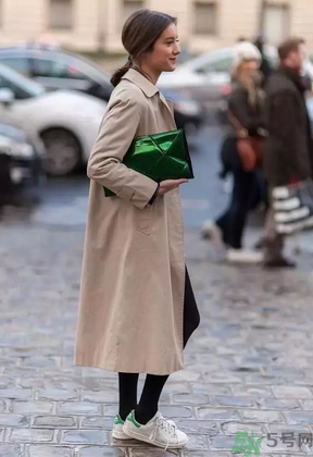 穿風衣里面穿什么?風衣內搭什么好看?