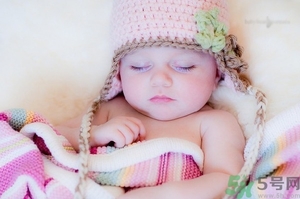 新生兒濕疹怎么引起的？新生兒濕疹如何處理？