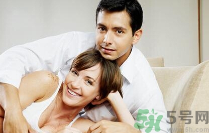 高齡備孕吃什么好？高齡備孕如何調(diào)理身體?