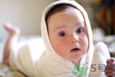 新生兒濕疹怎么引起的？新生兒濕疹如何處理？