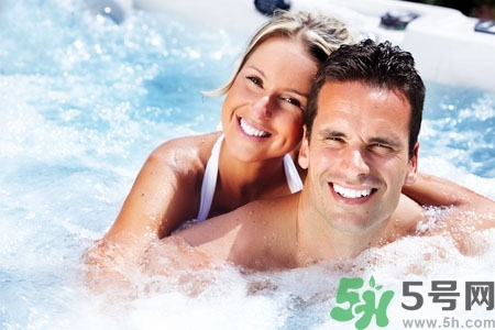 寒露能泡溫泉嗎？寒露泡溫泉好嗎？